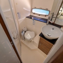 Sealine SC 35