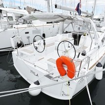 Beneteau Oceanis 35.1