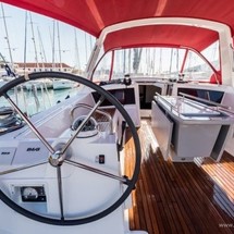 Beneteau Oceanis 48