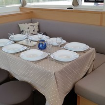 Lagoon 400 S2