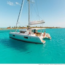 Fountaine Pajot Astréa 42
