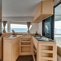 Fountaine Pajot Astréa 42