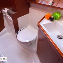 Beneteau Oceanis 41.1