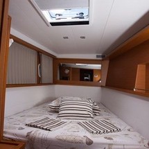 Lagoon 450 F
