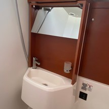 Beneteau Oceanis 51.1