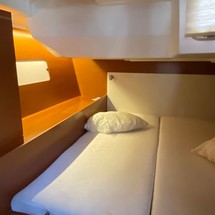 Beneteau Oceanis 51.1