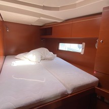 Beneteau Oceanis 51.1