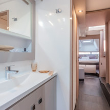 Fountaine Pajot Lucia 40