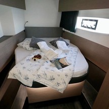 Fountaine Pajot Astréa 42