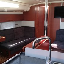 Hanse 418