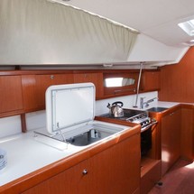 Beneteau Oceanis 46