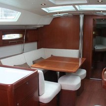 Beneteau Oceanis 46