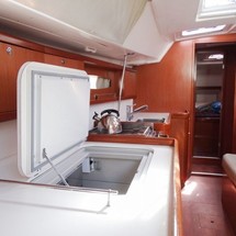Beneteau Oceanis 46