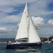 Beneteau Oceanis 43