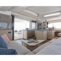 Fountaine Pajot Saona 47