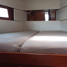 Beneteau Oceanis 38.1