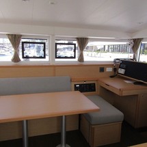 Lagoon 400 S2