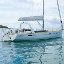 Beneteau Oceanis 45