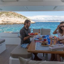 Fountaine Pajot Astréa 42