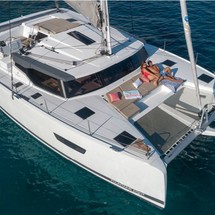 Fountaine Pajot Astréa 42