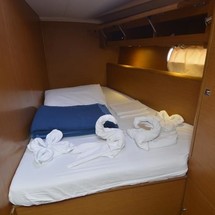 Jeanneau 53