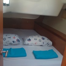 Beneteau Oceanis 43