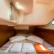 Jeanneau Sun Odyssey 42