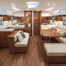 Beneteau Oceanis 51.1