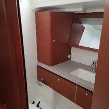 Beneteau Oceanis 51.1