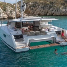 Fountaine Pajot Astréa 42