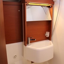 Beneteau Oceanis 51.1