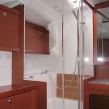 Beneteau Oceanis 48