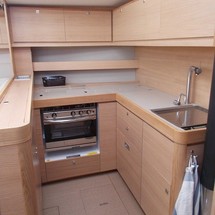 Dufour 560