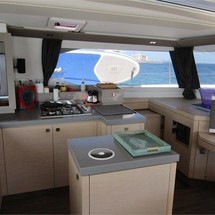 Fountaine Pajot Saona 47