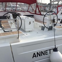 Beneteau Oceanis 51.1