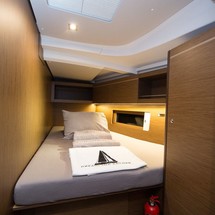 Beneteau Oceanis 46.1