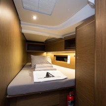 Beneteau Oceanis 46.1