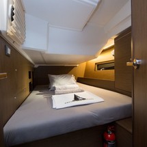 Beneteau Oceanis 46.1