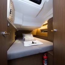 Beneteau Oceanis 46.1