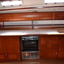 Bavaria 44