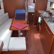 Beneteau Oceanis 35