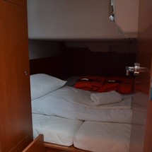 Beneteau Oceanis 35