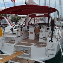 Beneteau Oceanis 35