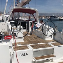 Beneteau Oceanis 35