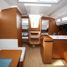 Jeanneau Sun Odyssey 410