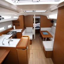 Jeanneau Sun Odyssey 410