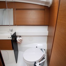 Jeanneau Sun Odyssey 410