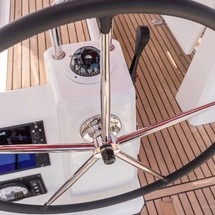 Beneteau Oceanis 35