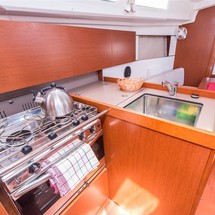 Beneteau Oceanis 35