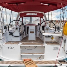 Beneteau Oceanis 35